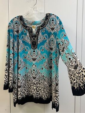 Like New JM Collection Beautiful Blouse